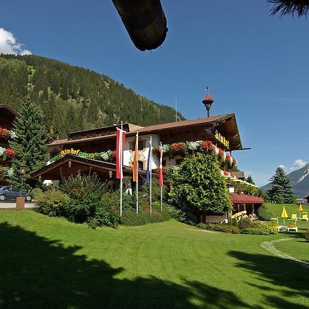 Hotel Almhof Neustift im Stubaital Bagian luar foto