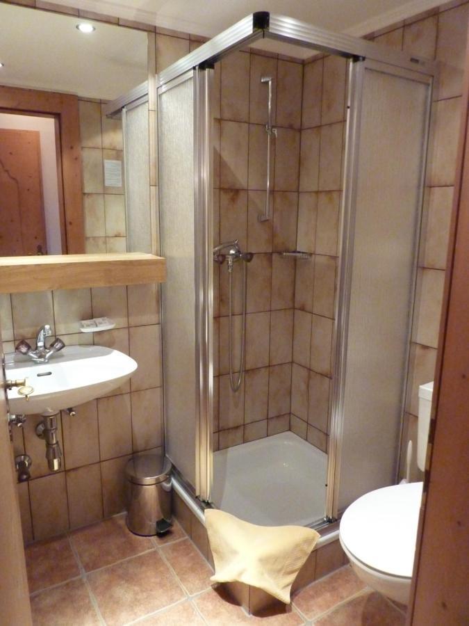 Hotel Almhof Neustift im Stubaital Bagian luar foto