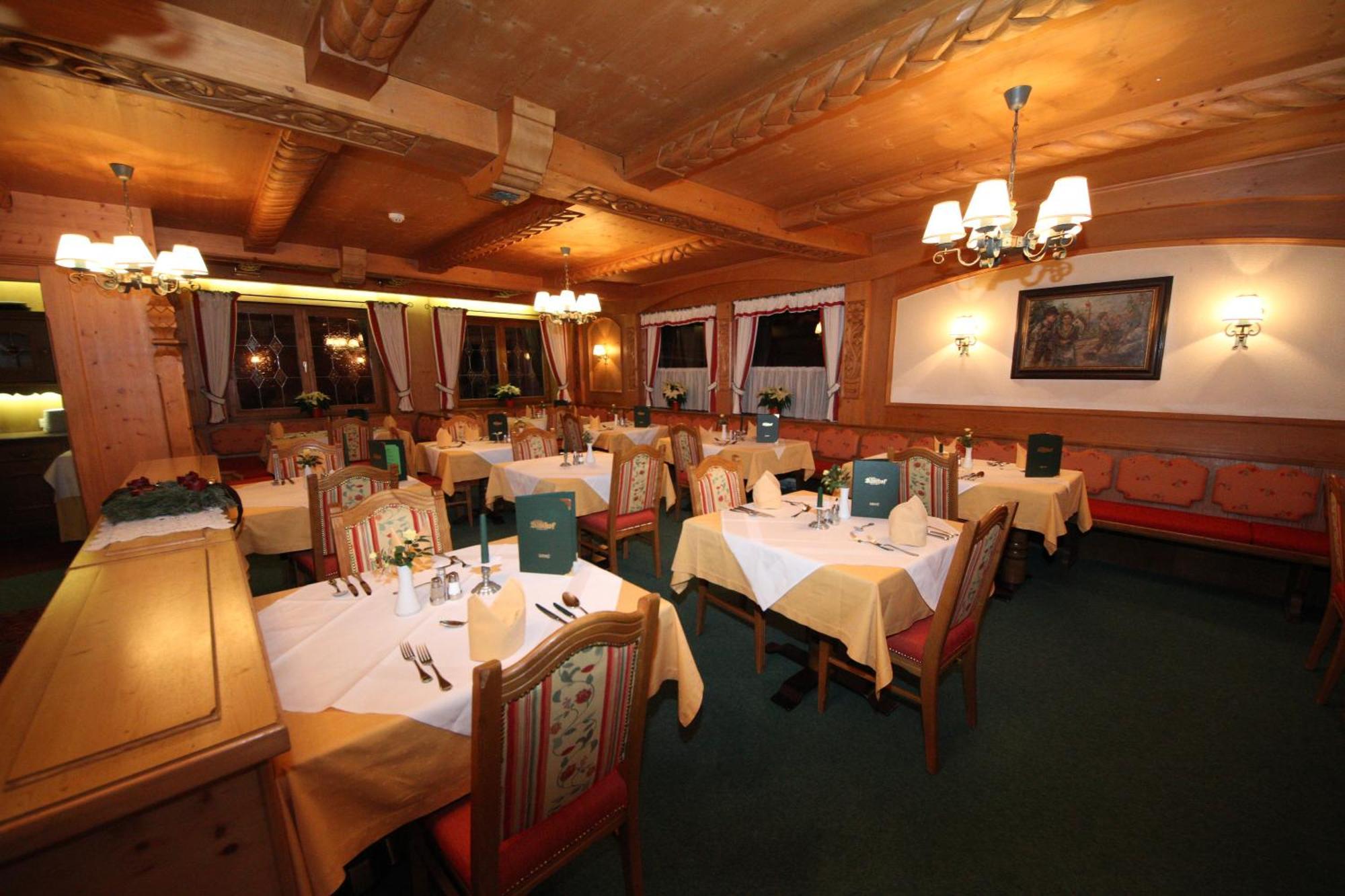 Hotel Almhof Neustift im Stubaital Bagian luar foto