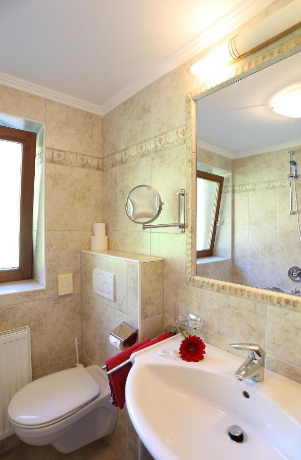 Hotel Almhof Neustift im Stubaital Bagian luar foto