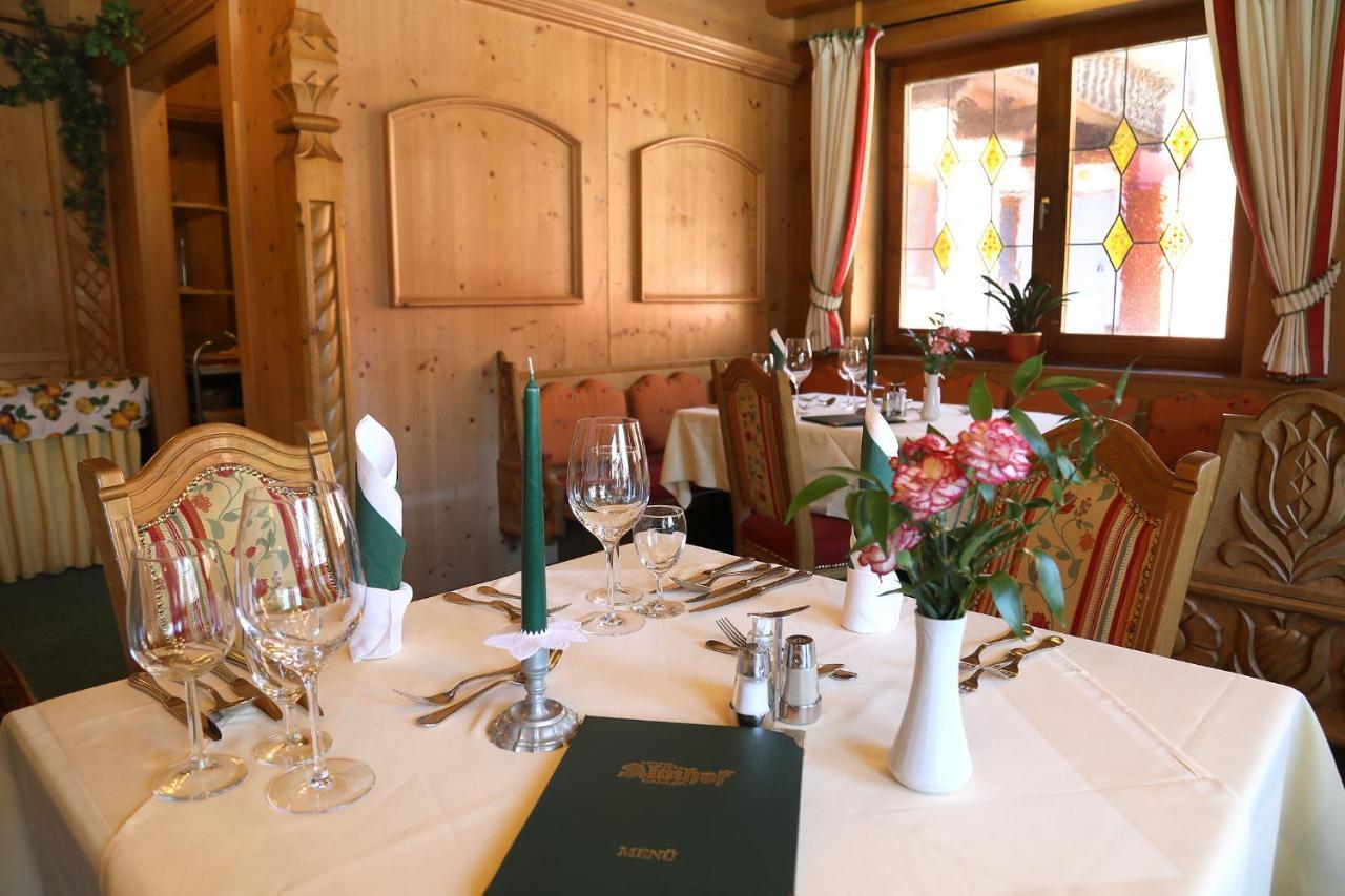 Hotel Almhof Neustift im Stubaital Bagian luar foto